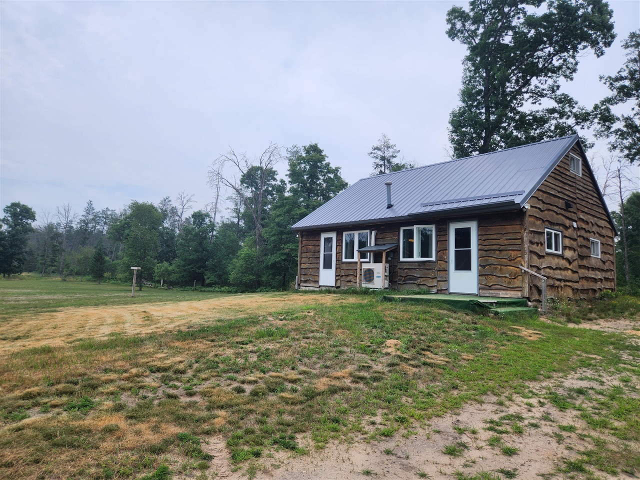 2368 E 10 Mile Road Property Photo 2
