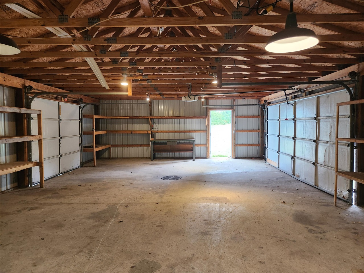 2368 E 10 Mile Road Property Photo 15