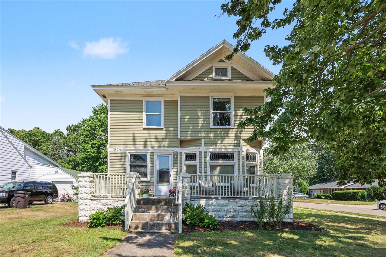 279 Wall Street Property Photo 1