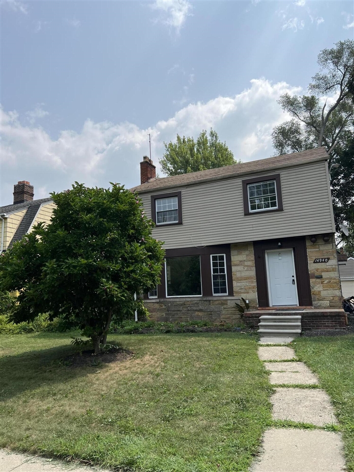14940 Faust Avenue Property Photo 1