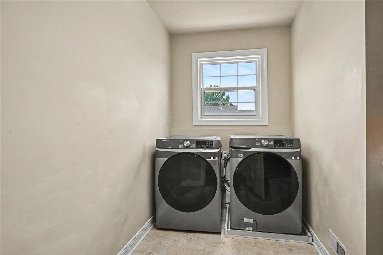 5229 Stapleton Drive Property Photo 26