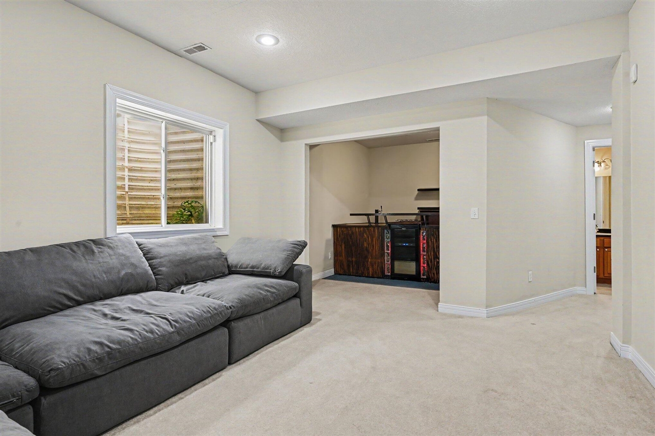 5229 Stapleton Drive Property Photo 27