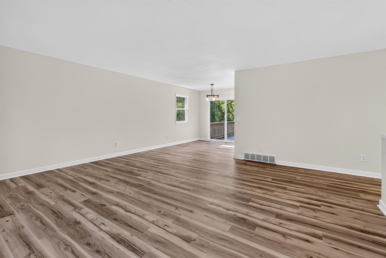 4241 Laming Circle Property Photo 10