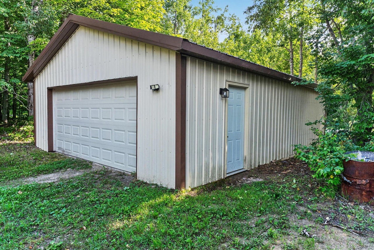 4241 Laming Circle Property Photo 48