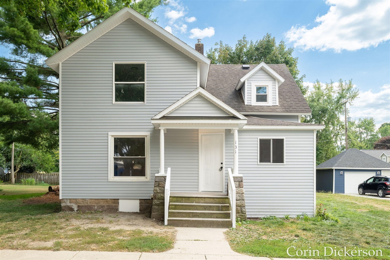 131 Washington Street Property Photo 1