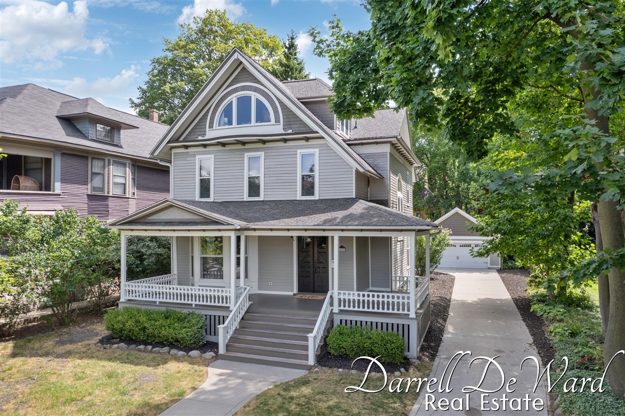 426 Lafayette Avenue Property Photo 1