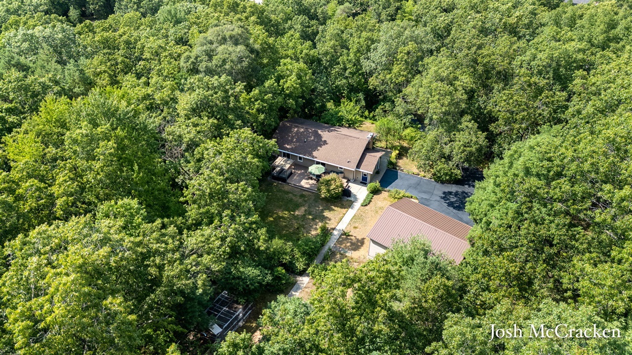 9665 Black Oak Drive Property Photo 16