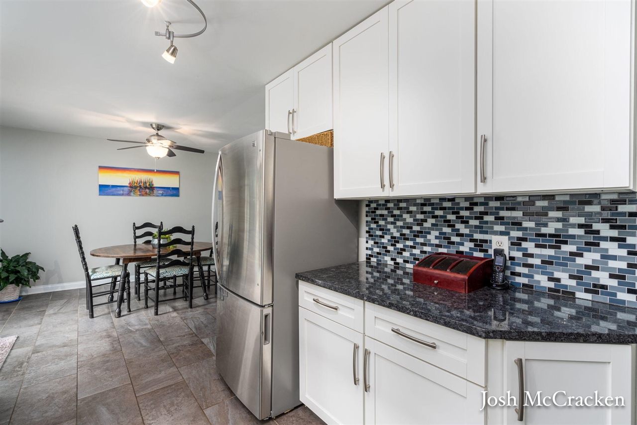 9665 Black Oak Drive Property Photo 26