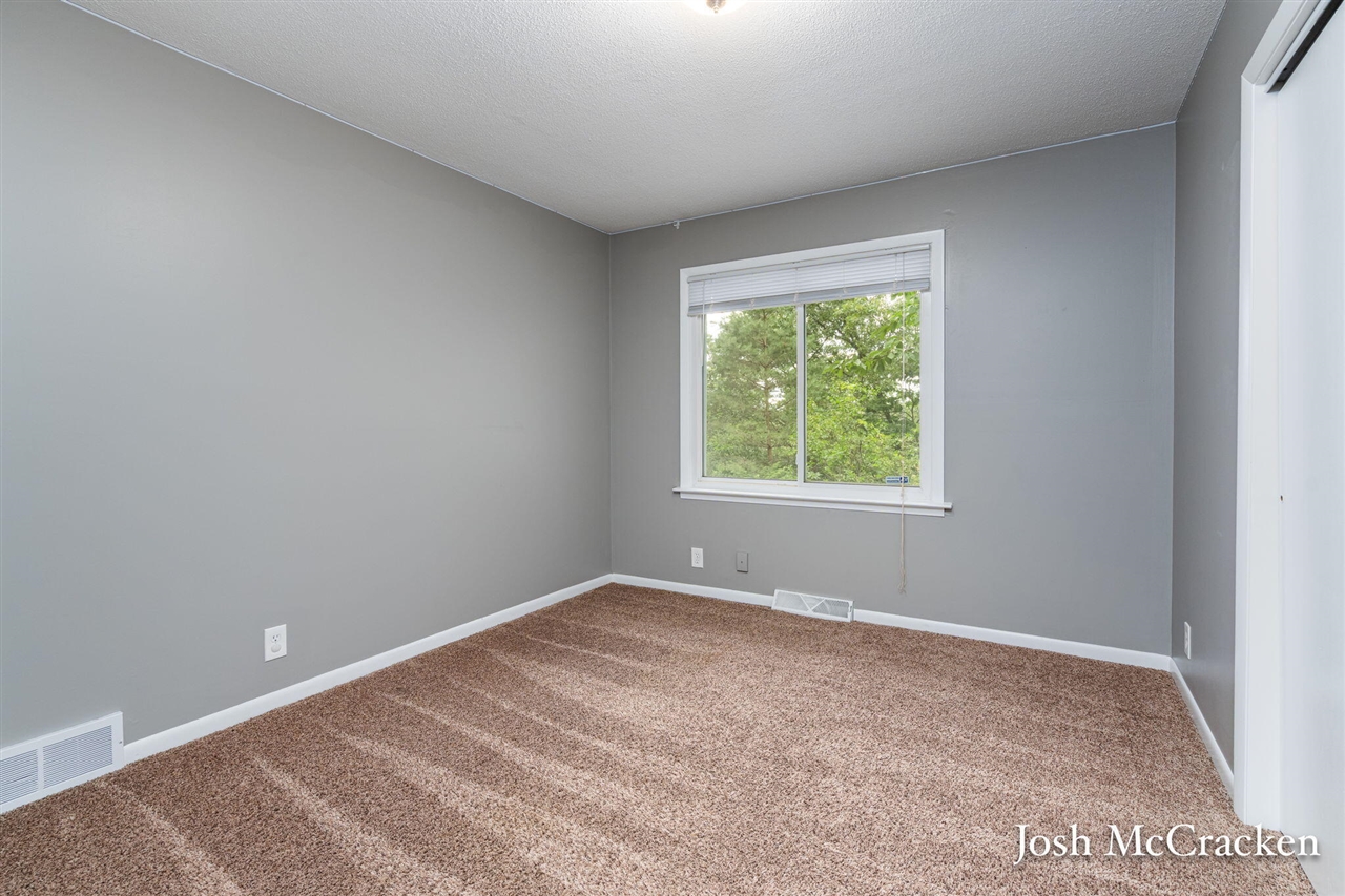 9665 Black Oak Drive Property Photo 34