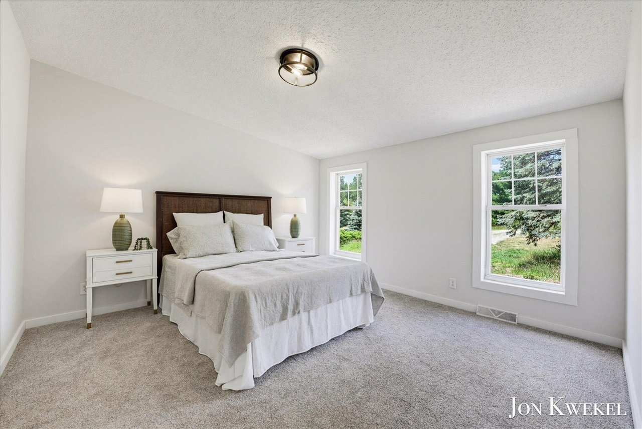 8636 Maple Road Property Photo 16