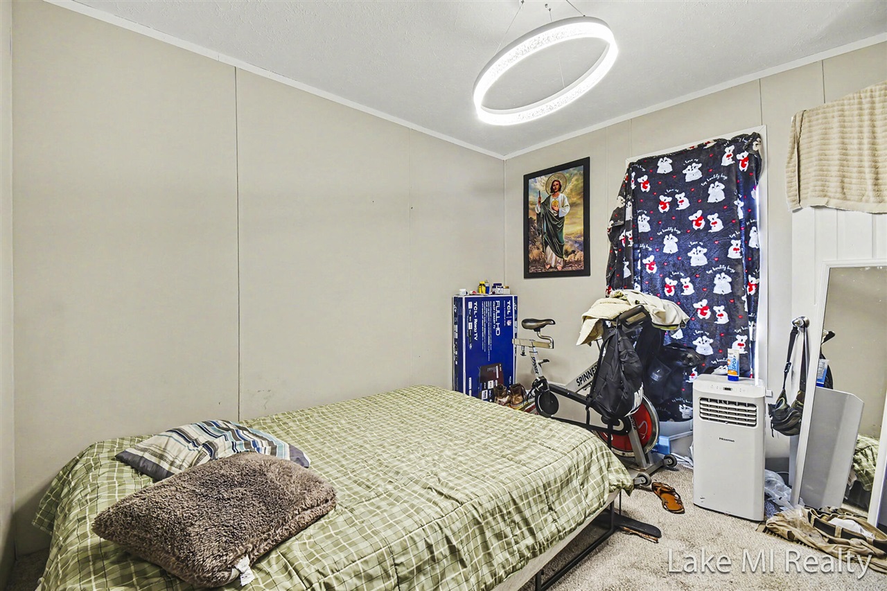 357 S Hardwick Drive Property Photo 9