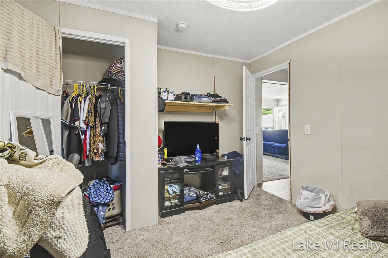 357 S Hardwick Drive Property Photo 10