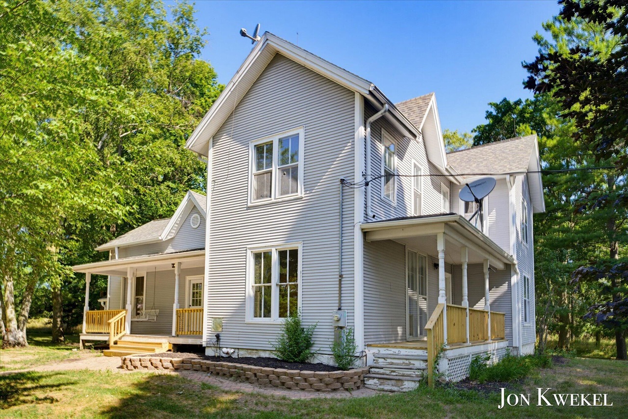 6692 Fitzner Road Property Photo 1