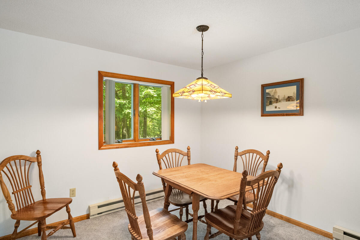 3283 S Spruce Avenue Property Photo 28