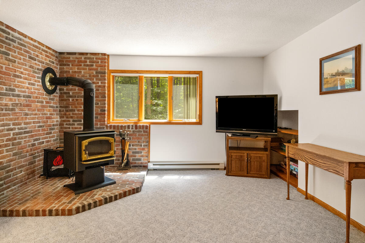 3283 S Spruce Avenue Property Photo 30