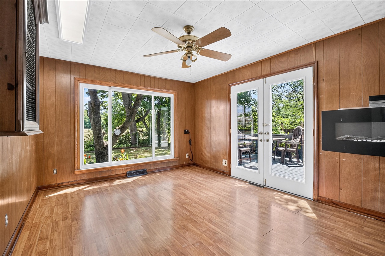 1202 Pinehurst Boulevard Property Photo 15
