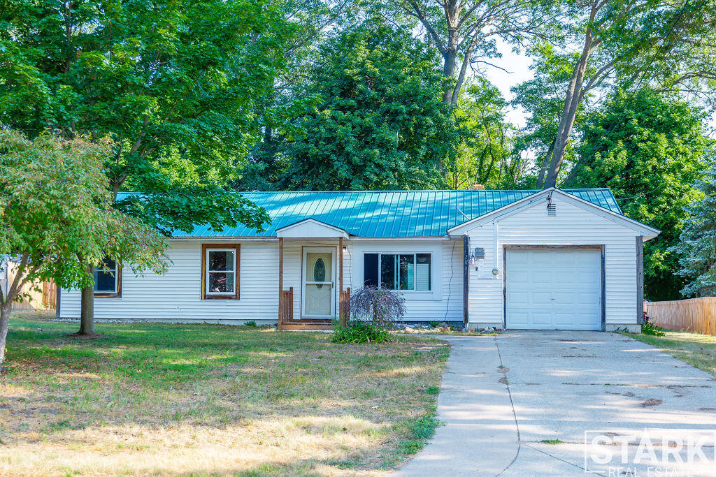 280 Elm Street Property Photo 1