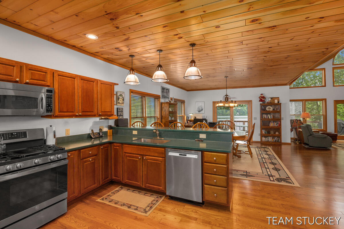 8583 N Homestead Circle Property Photo 18