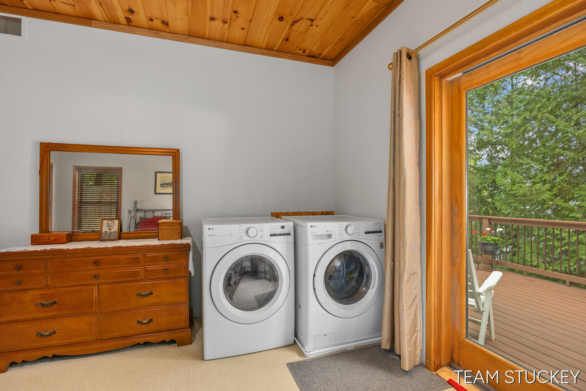 8583 N Homestead Circle Property Photo 25