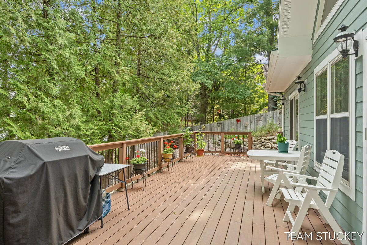 8583 N Homestead Circle Property Photo 34