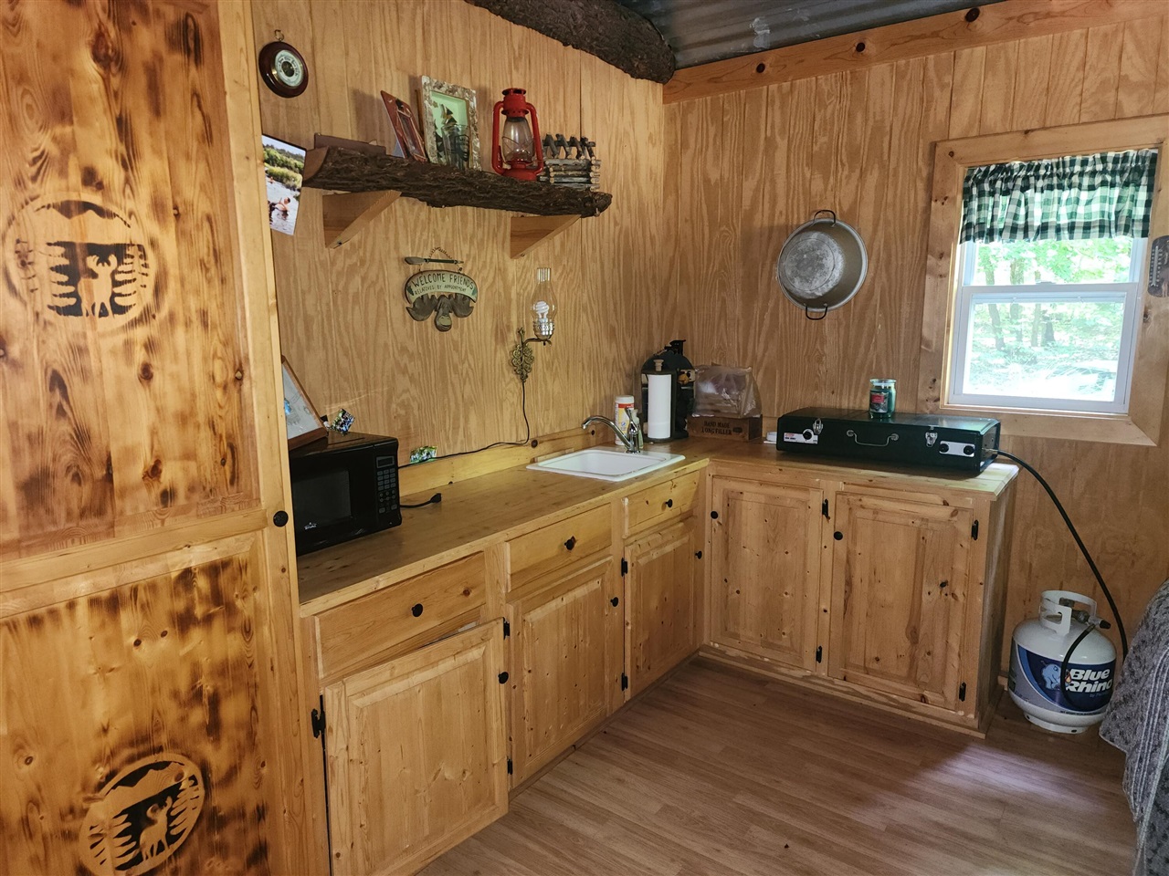 2587 W Armstrong Lake Trail Property Photo 6