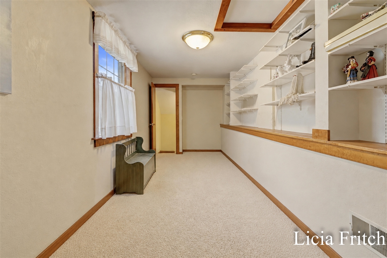 6421 Durham Road Property Photo 27