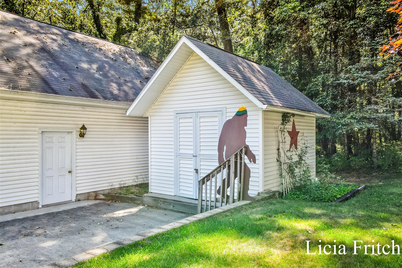 6421 Durham Road Property Photo 41