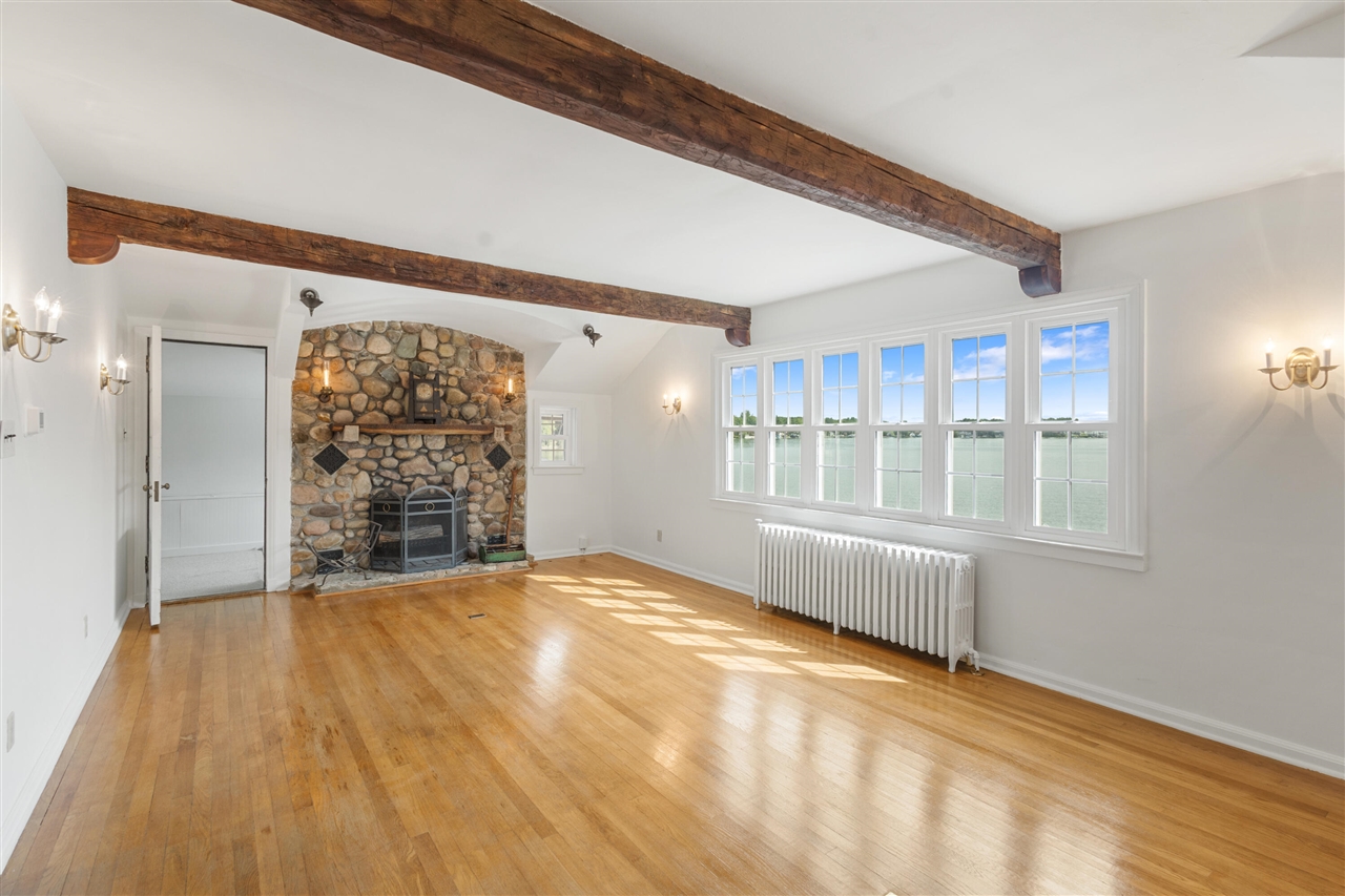 20214 Detente Road Property Photo 14