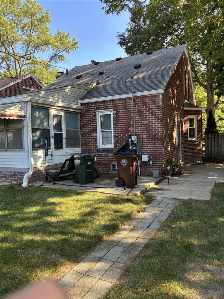 1846 Stanhope Street Property Photo 3