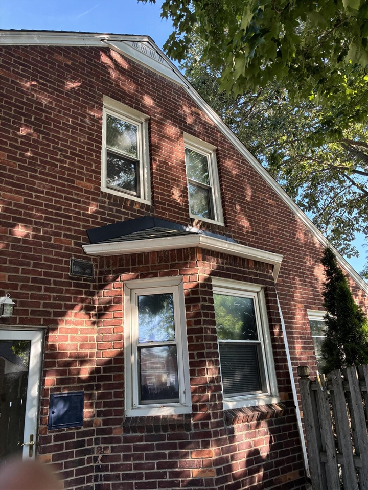 1846 Stanhope Street Property Photo 4