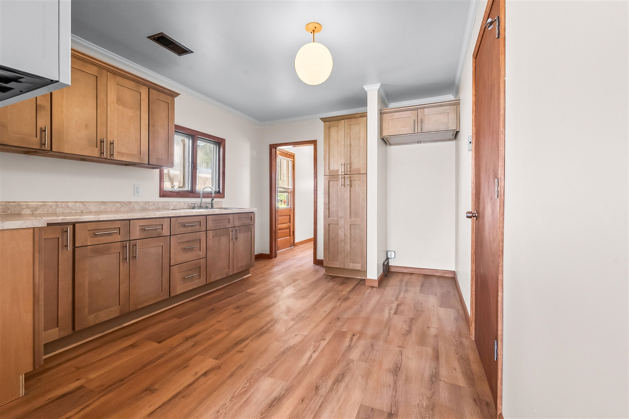 118 W Chicago Road Property Photo 24