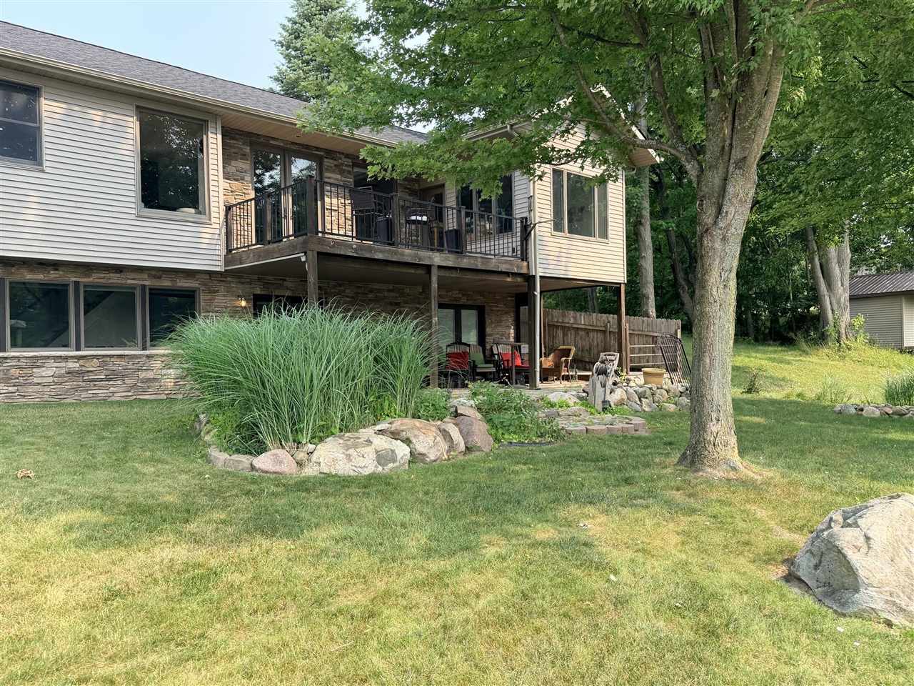 16155 Birchwood Drive Property Photo 13