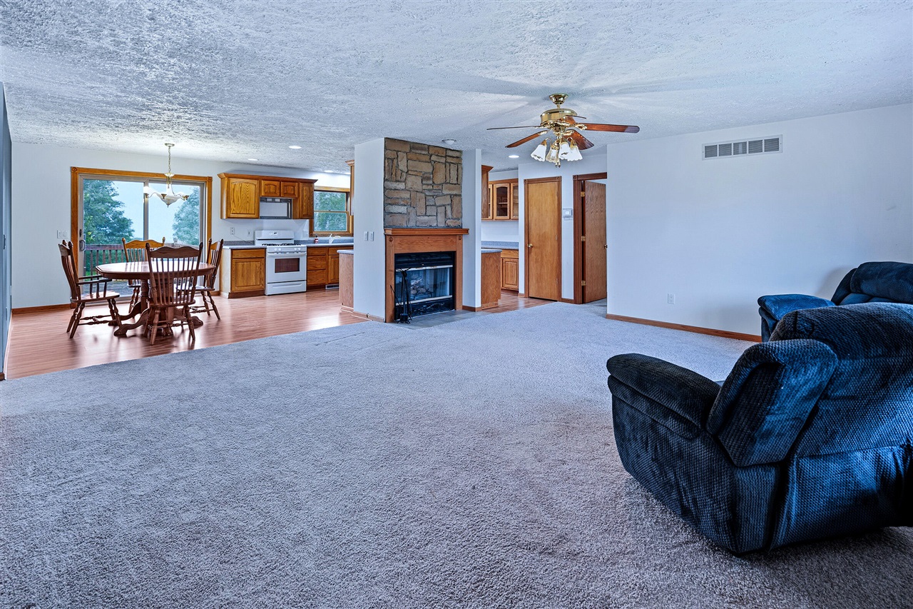 5967 Nichols Road Property Photo 10