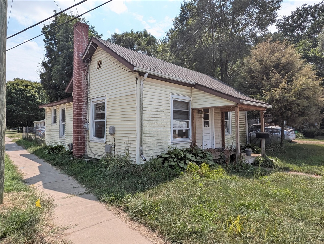 502 W Main Street Property Photo 1