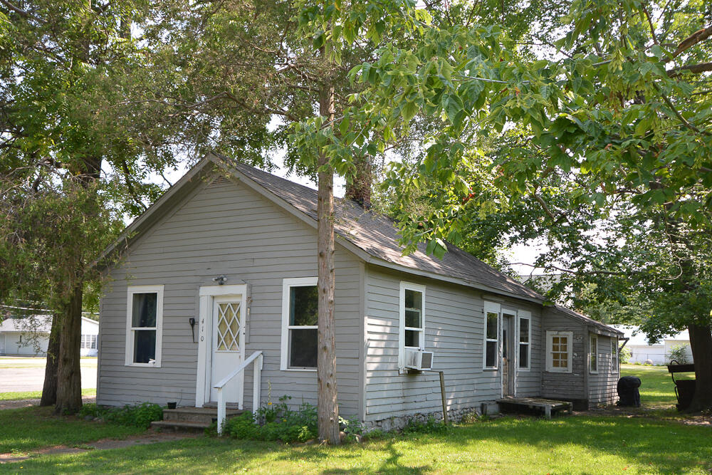 410 N Lagrave Street Property Photo 1