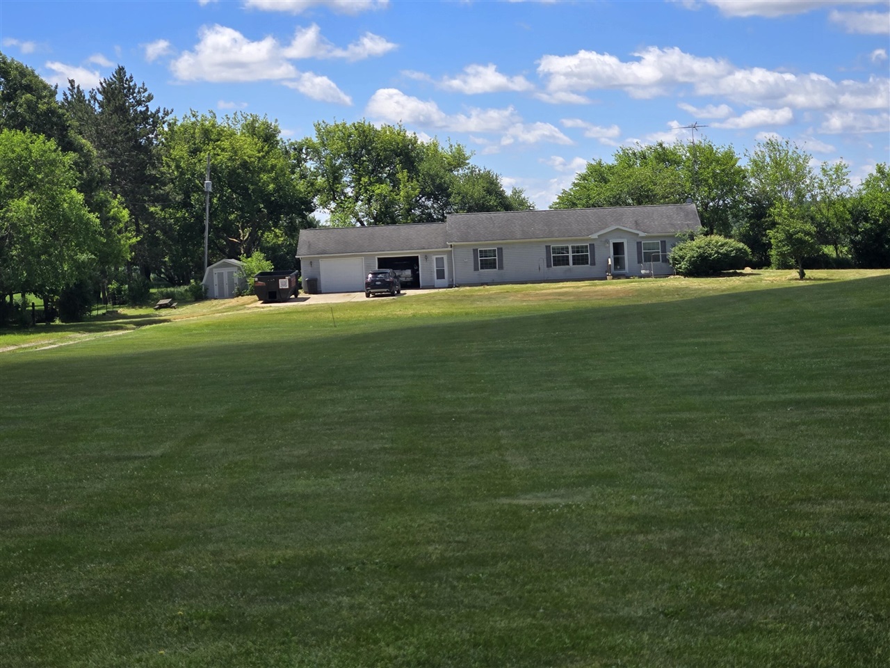 17721 Lewis Road Property Photo 1