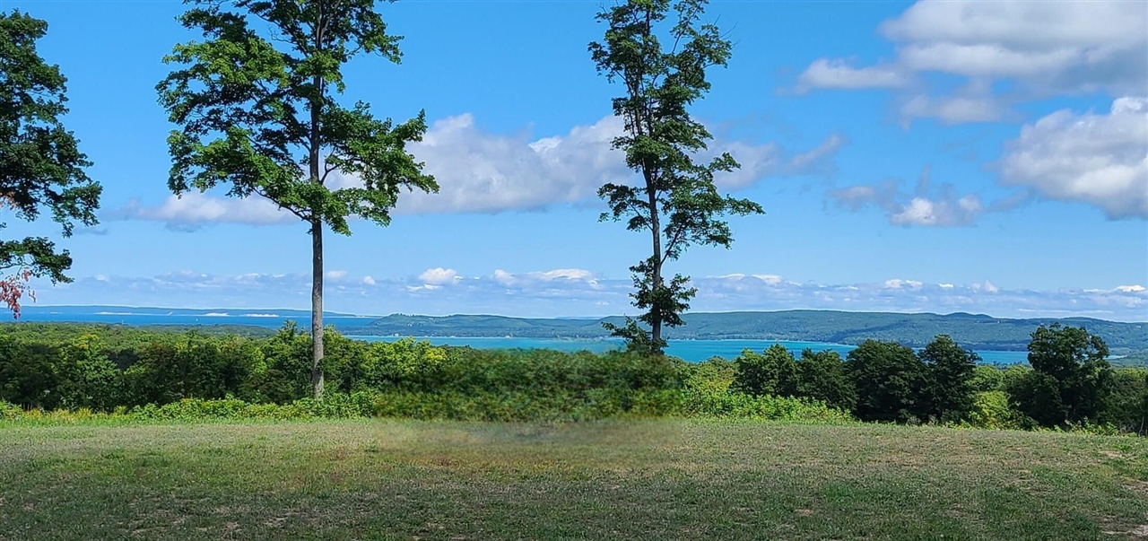 5512 W Timber Wolf Court Property Photo 1