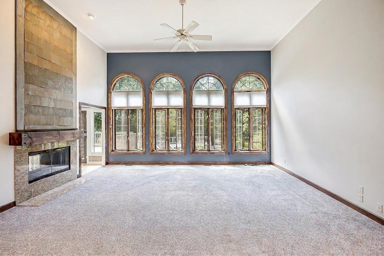 8208 Parker Road Property Photo 15