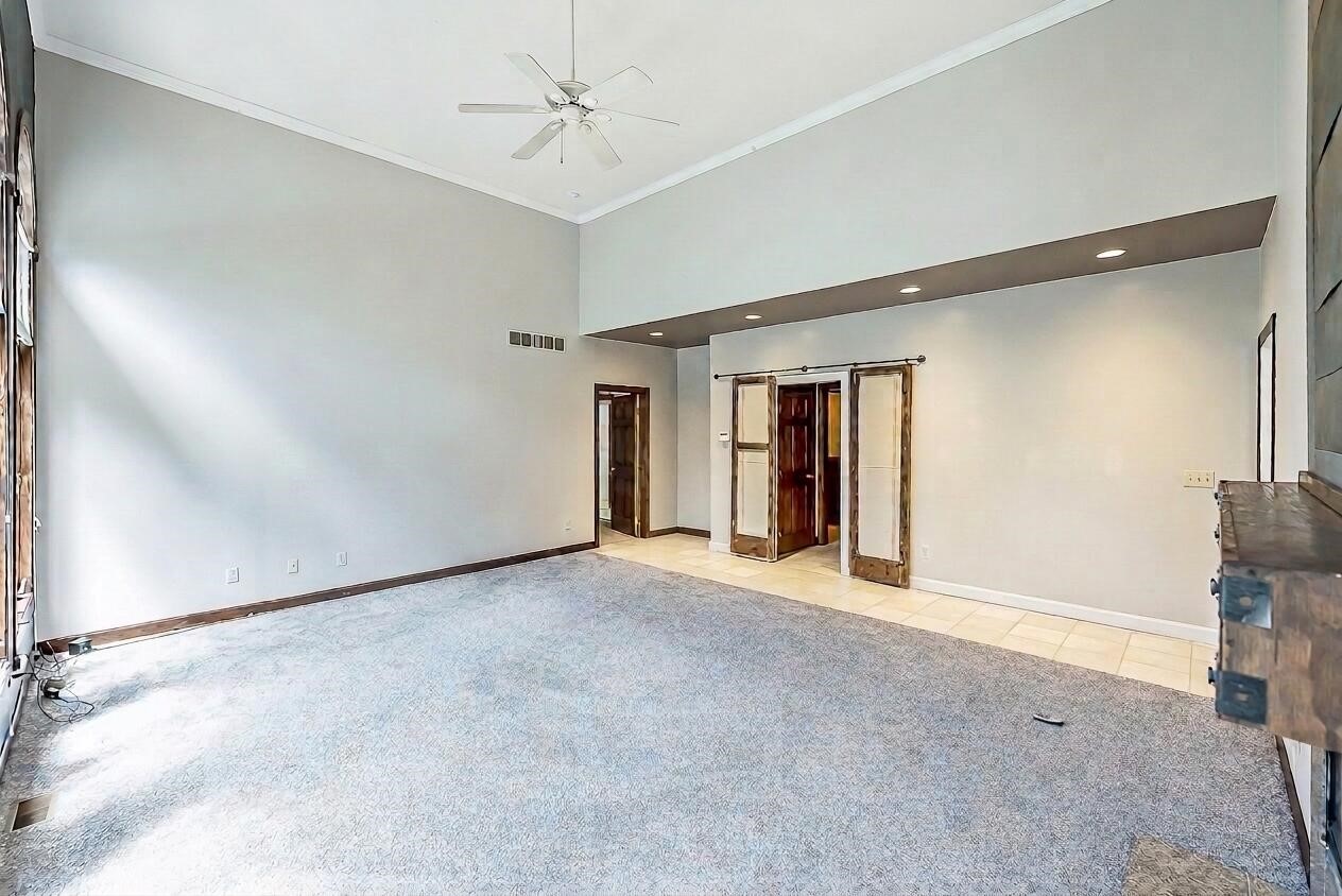 8208 Parker Road Property Photo 17