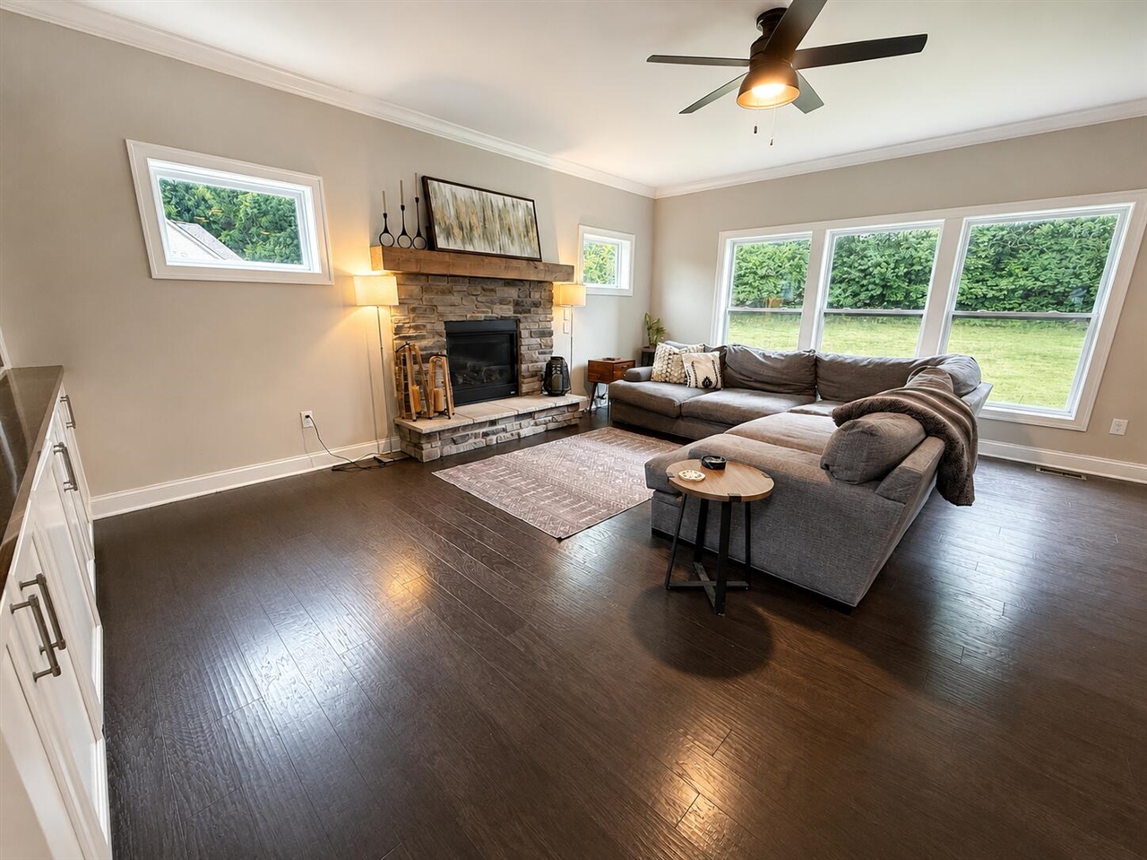7982 Donegal Court Property Photo 10