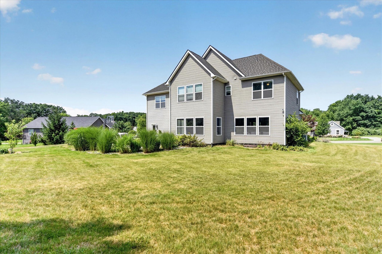 7982 Donegal Court Property Photo 37