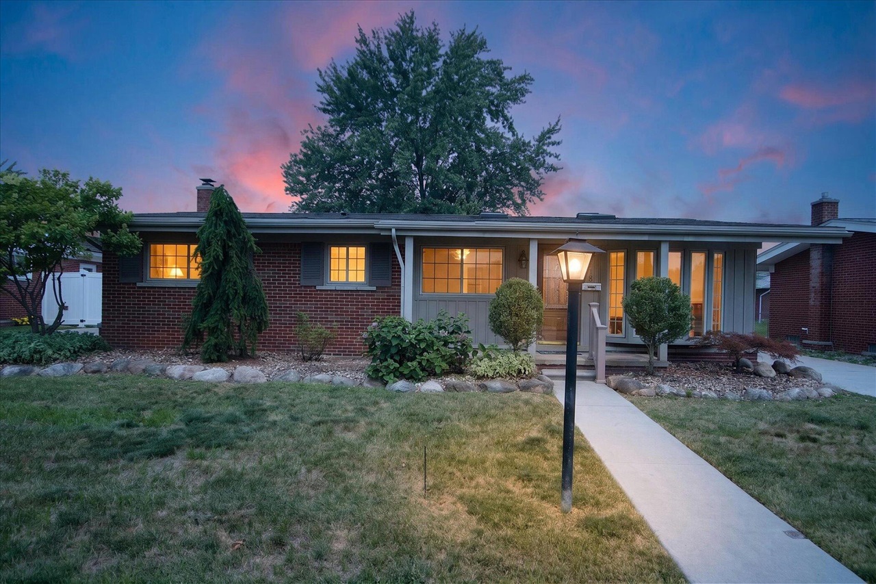 14318 Huntington Street Property Photo 1