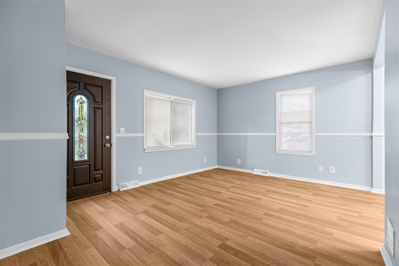 35809 Manila Avenue Property Photo 11