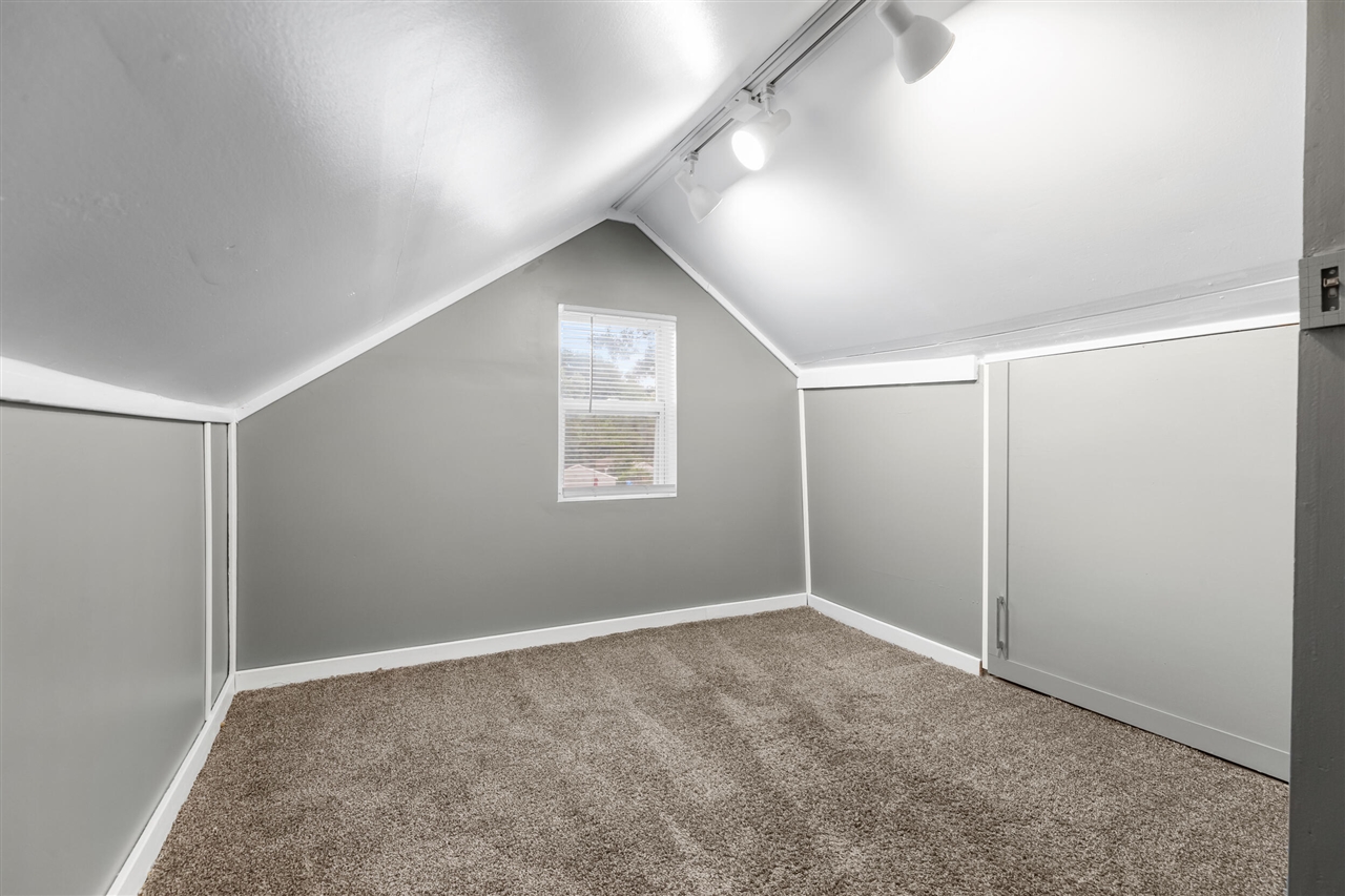 35809 Manila Avenue Property Photo 19
