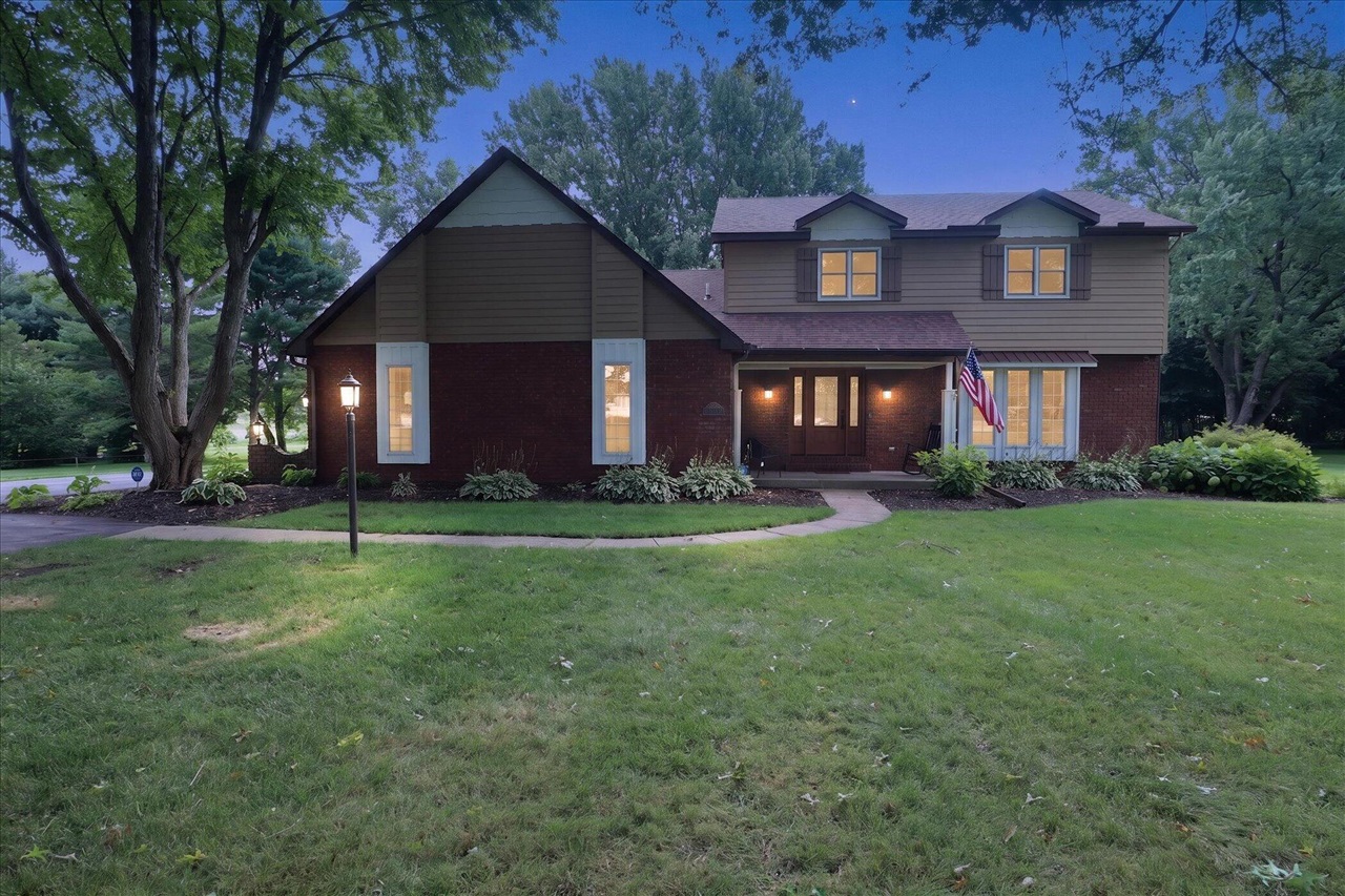 22279 Loupee Drive Property Photo 1