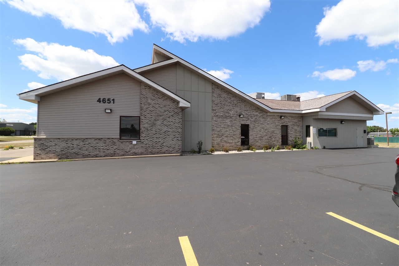4651 W Dickman Road Property Photo 1