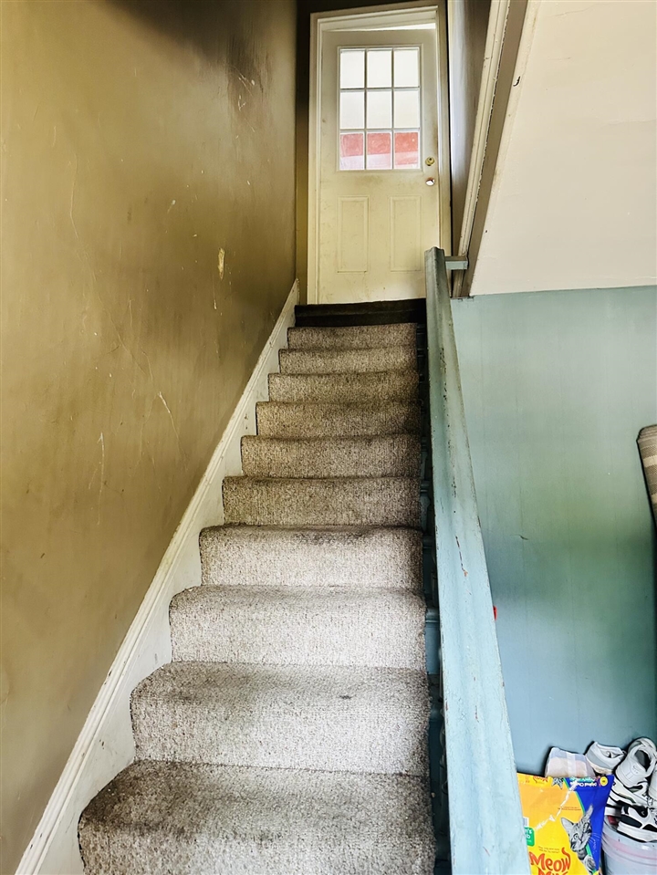 1298 Spring Street Property Photo 9