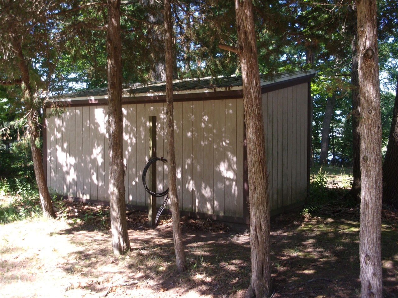 58978 Lakeshore Drive Property Photo 4