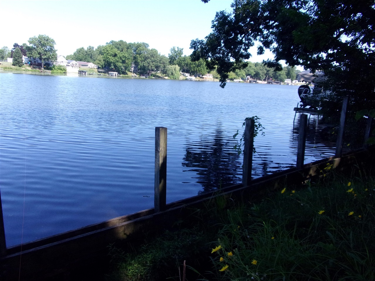 58978 Lakeshore Drive Property Photo 10