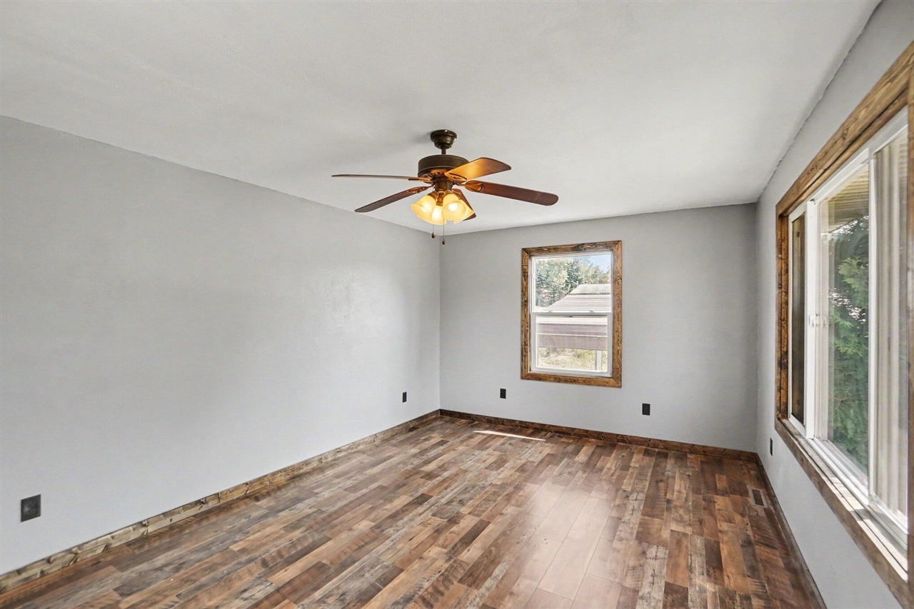 6918 S Saddler Road Property Photo 5